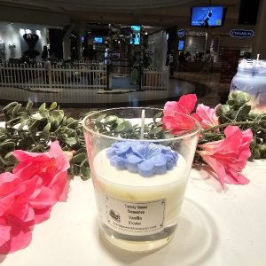 Vanilla Plumeria Flower Candle